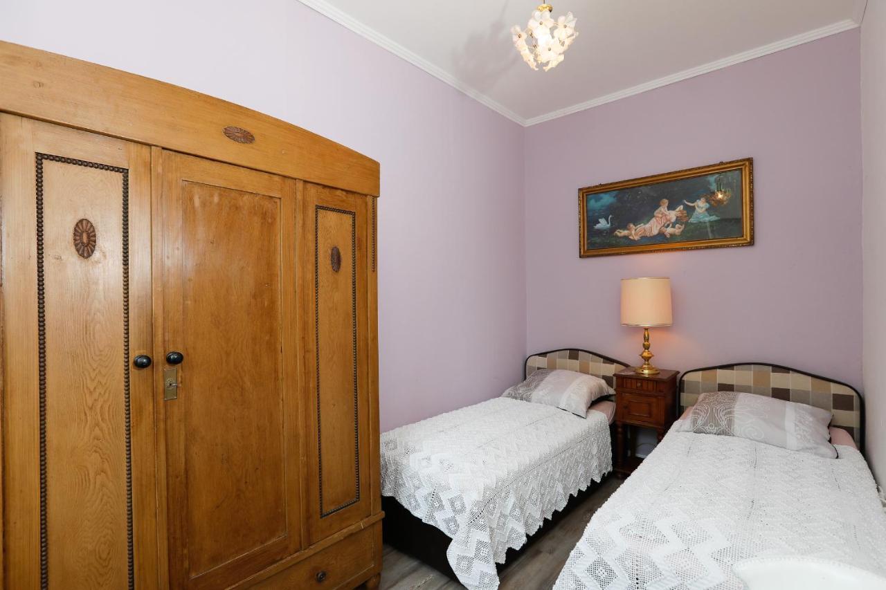 4 Ackerstraße Apartment